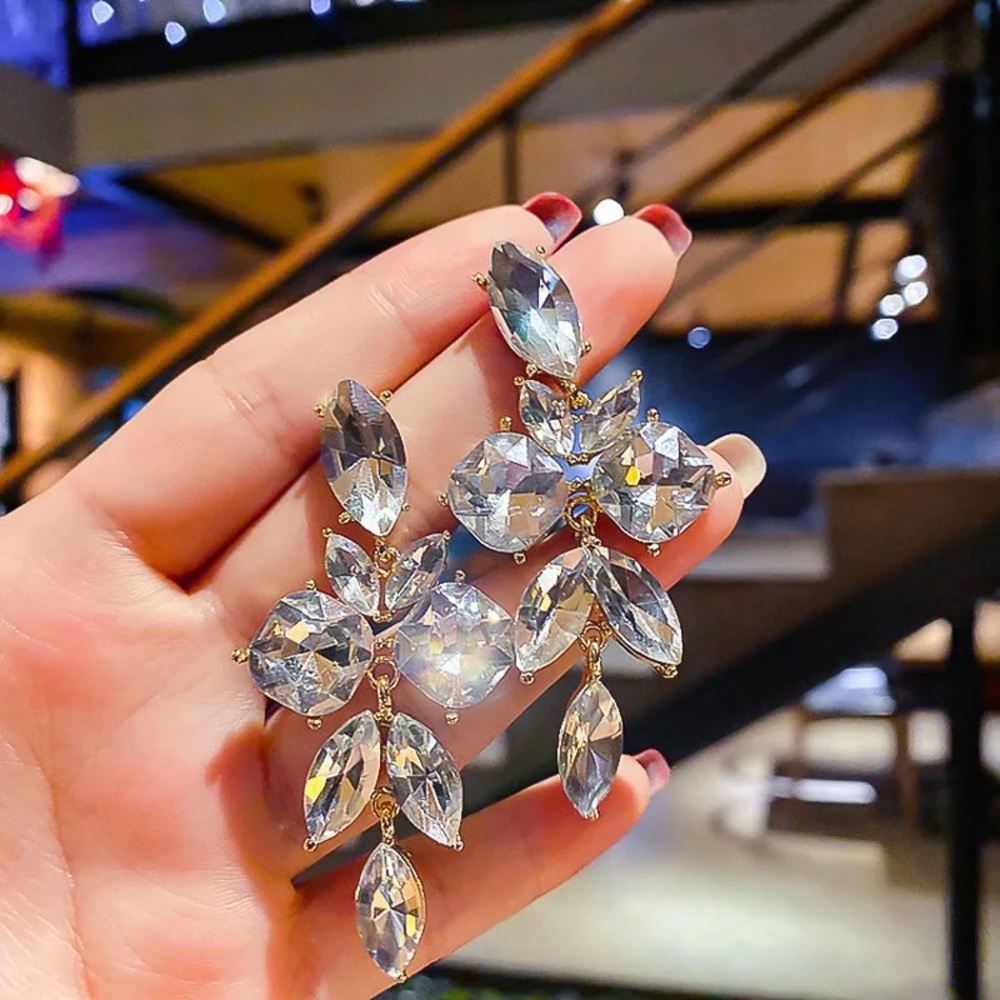 Anthro Crystal Large Long Leaf Shaped Dangle Drop Gold Earrings